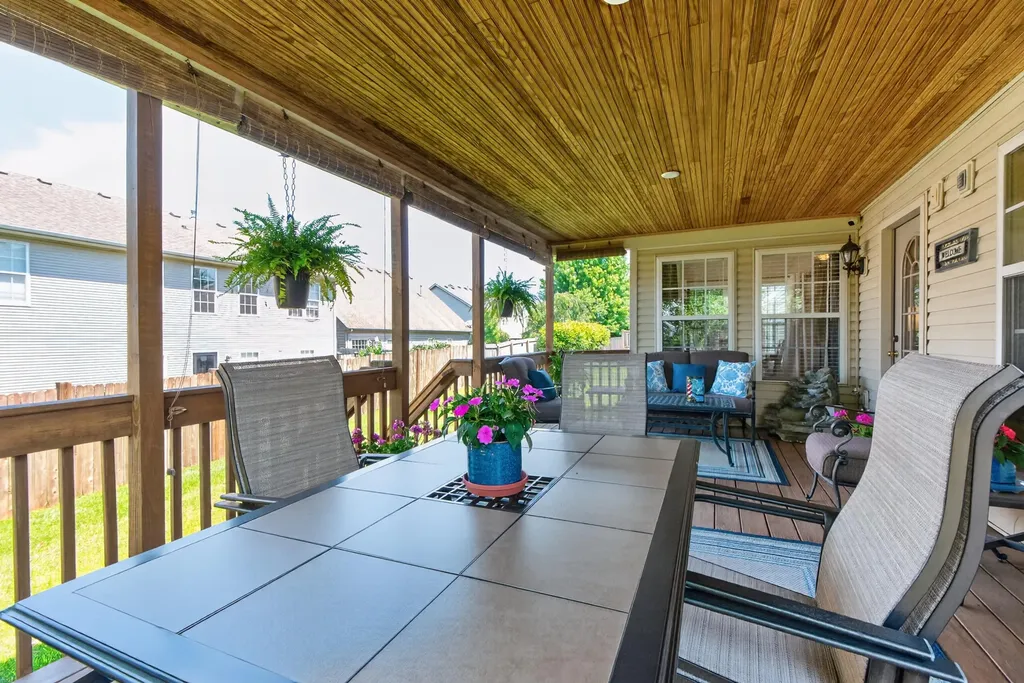 4325 Crescent Springs Court Lexington KY 40515
