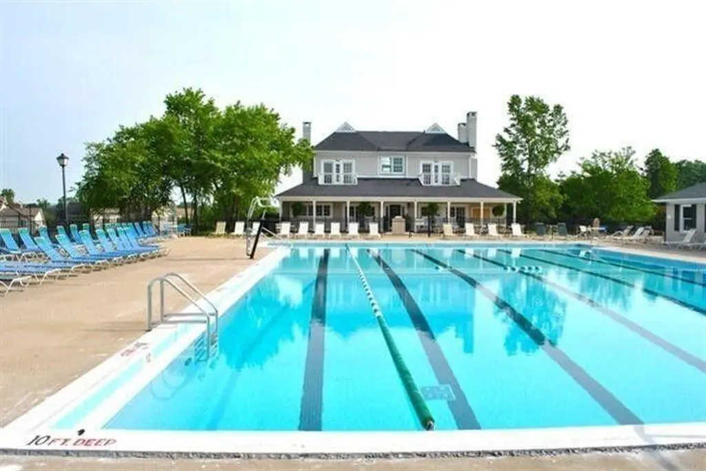 4325 Crescent Springs Court Lexington KY 40515