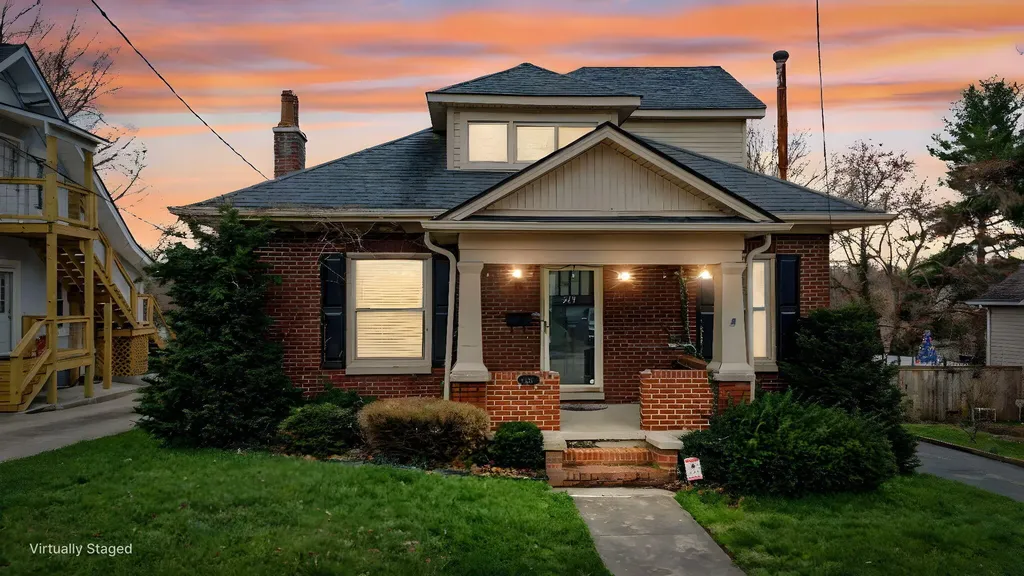 249 Sunset Avenue Richmond KY 40475