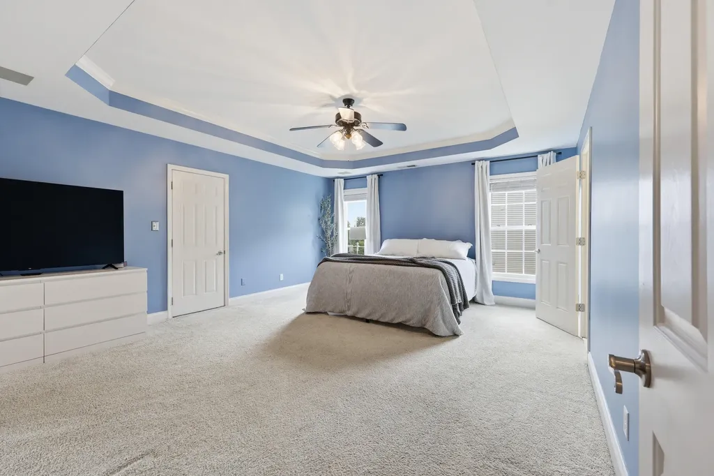 121 Gleneagles Way Versailles KY 40383