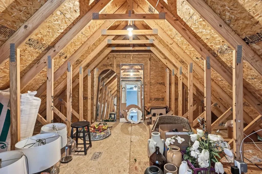 121 Gleneagles Way Versailles KY 40383