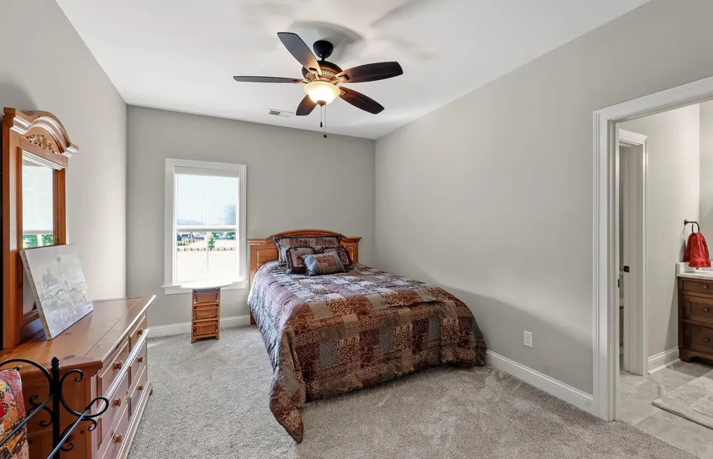 402 Chandamere Way Nicholasville KY 40356