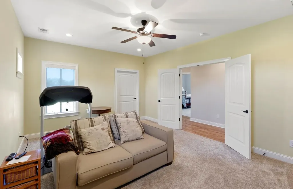 402 Chandamere Way Nicholasville KY 40356