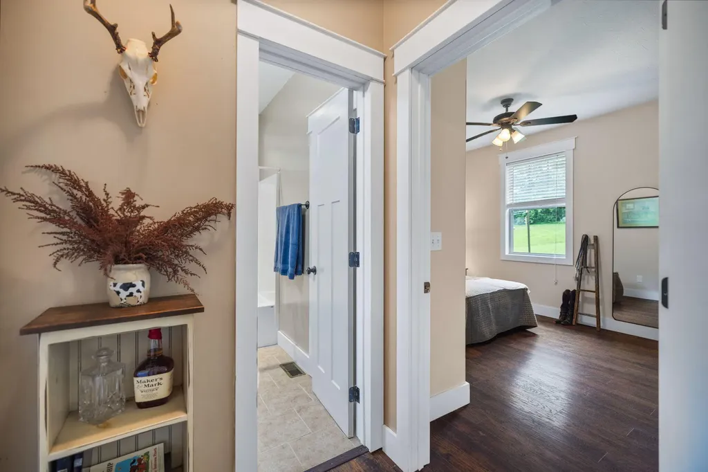 233 Schollsville Road Winchester KY 40391
