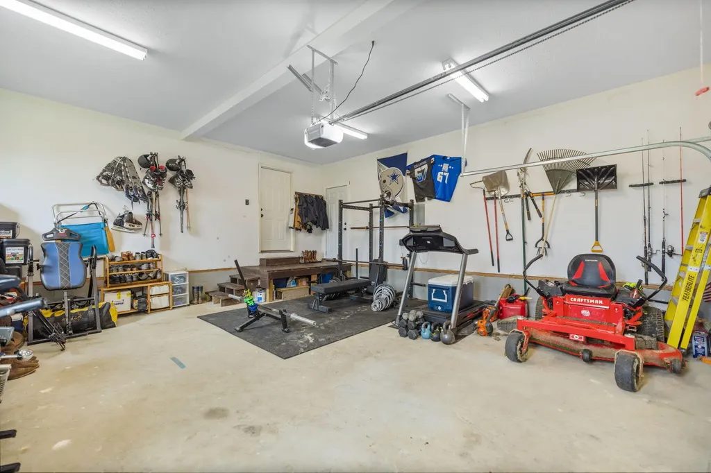233 Schollsville Road Winchester KY 40391