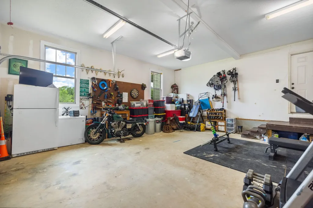 233 Schollsville Road Winchester KY 40391