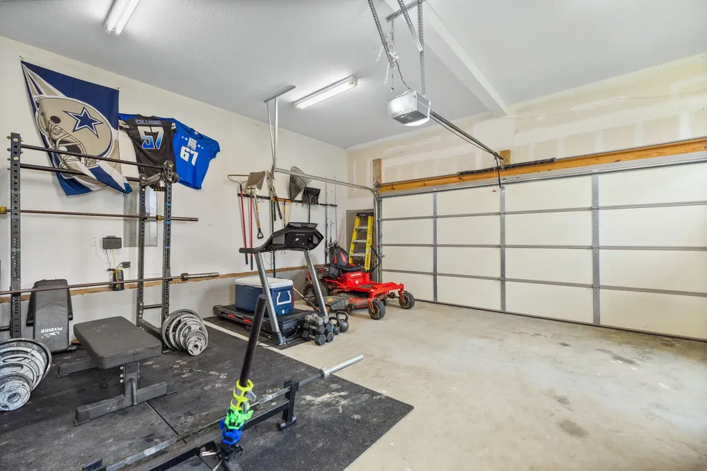 233 Schollsville Road Winchester KY 40391