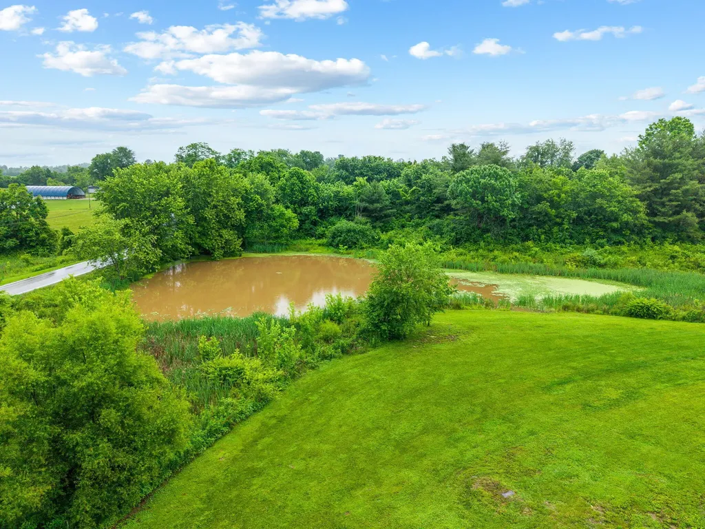 233 Schollsville Road Winchester KY 40391