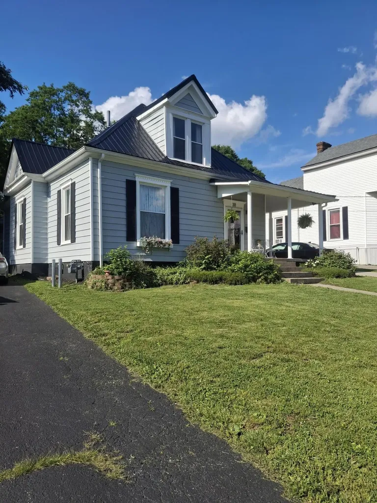 311 Holt Avenue Mt Sterling KY 40353