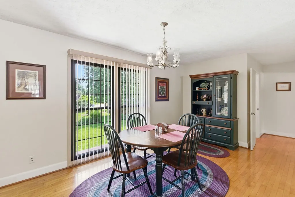2192 Harrodsburg Road Lexington KY 40503