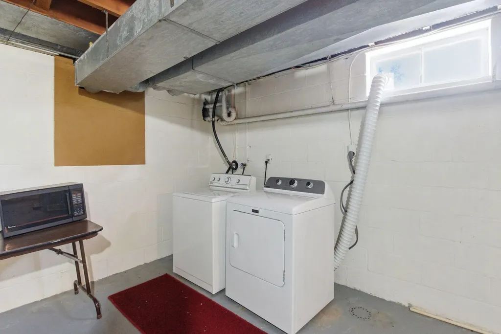 2192 Harrodsburg Road Lexington KY 40503