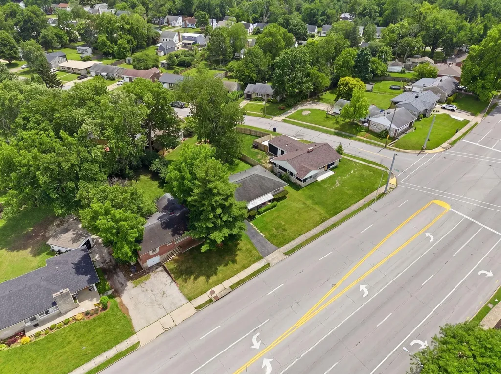 2192 Harrodsburg Road Lexington KY 40503