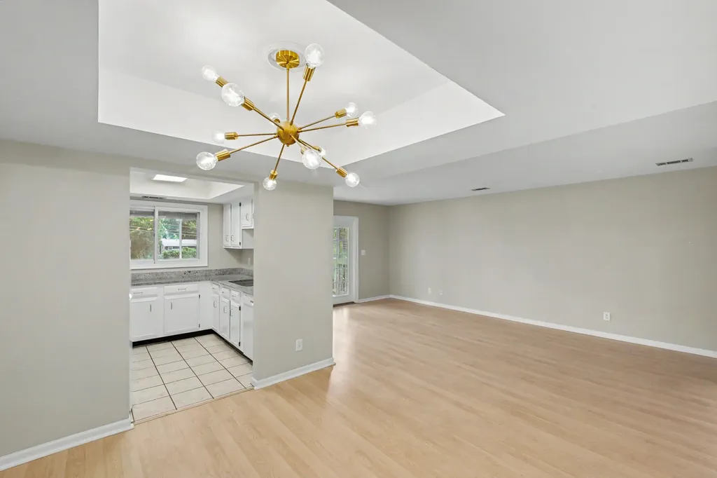 395 Redding Road Lexington KY 40517