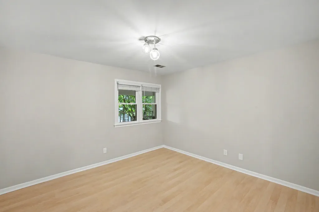 395 Redding Road Lexington KY 40517