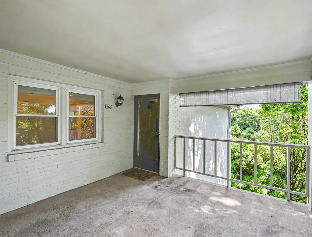 395 Redding Road Lexington KY 40517