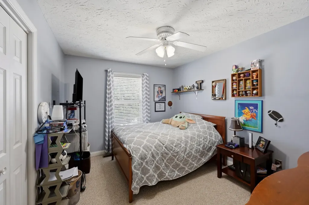 124 White Cliffs Lane Frankfort KY 40601