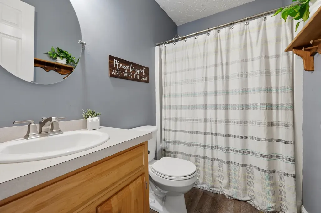 124 White Cliffs Lane Frankfort KY 40601