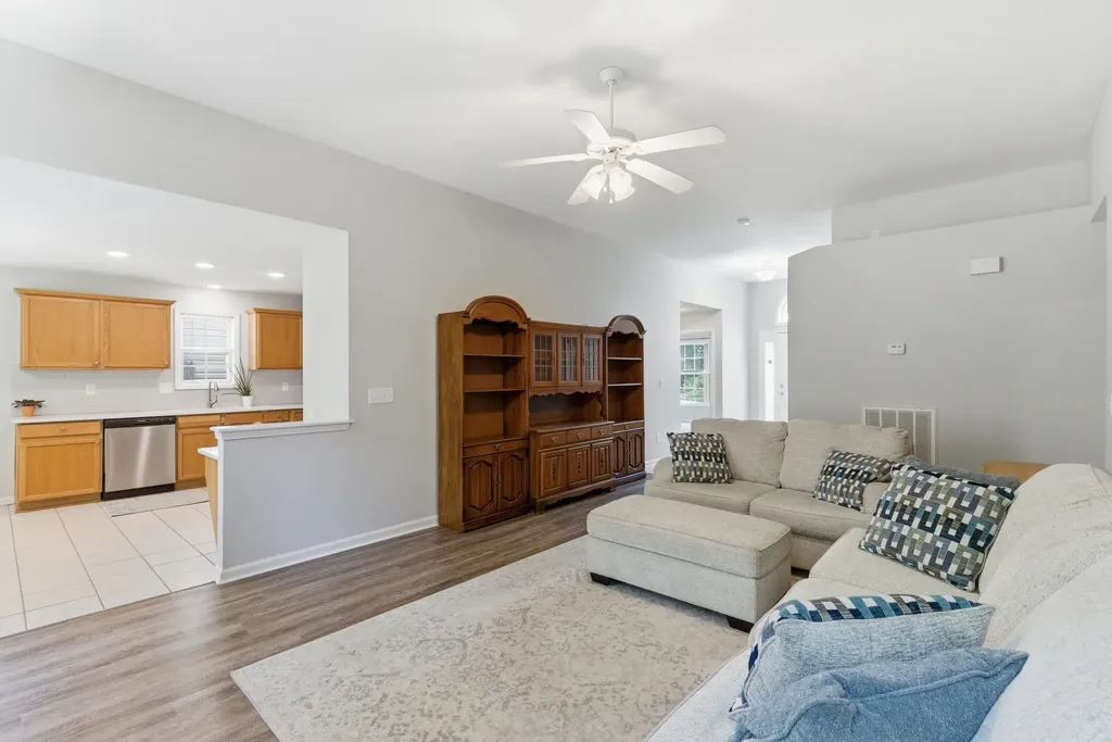 752 Rosslyns Lexington KY 40514