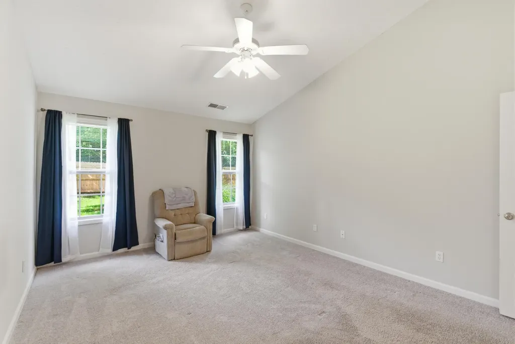 752 Rosslyns Lexington KY 40514