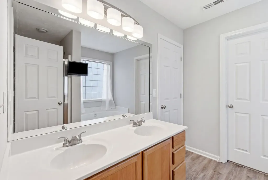 752 Rosslyns Lexington KY 40514