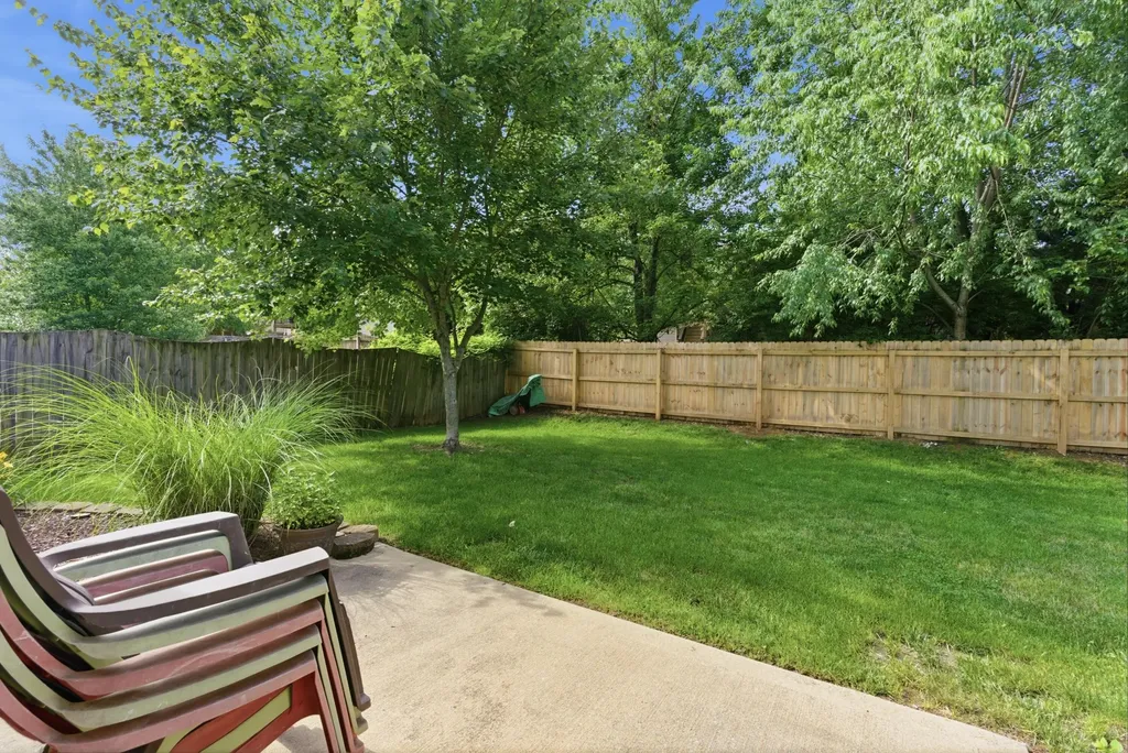752 Rosslyns Lexington KY 40514