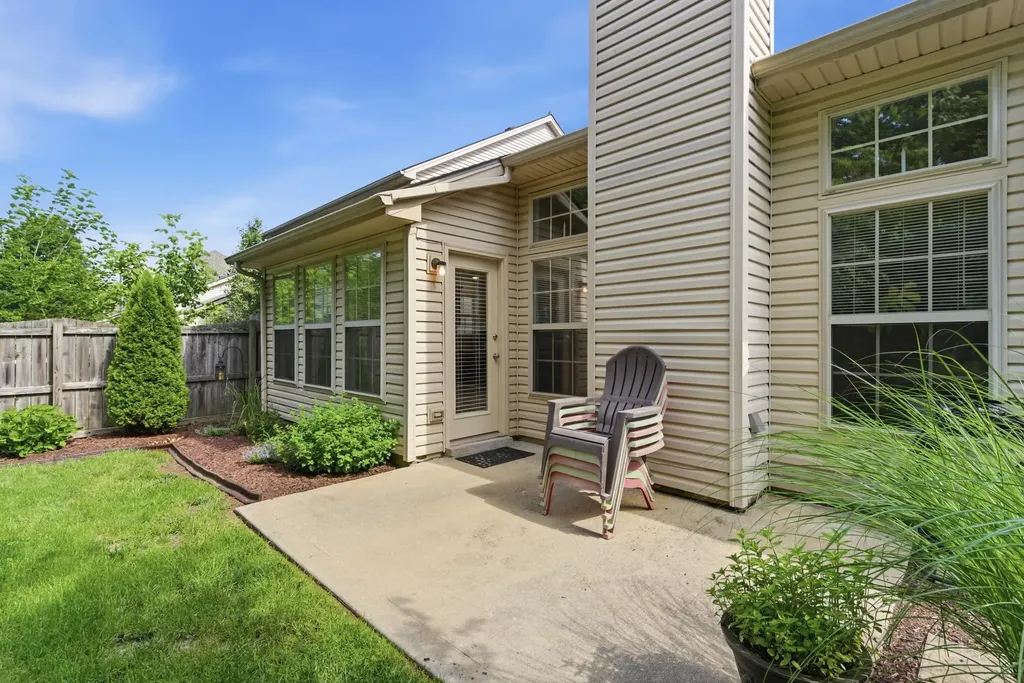 752 Rosslyns Lexington KY 40514