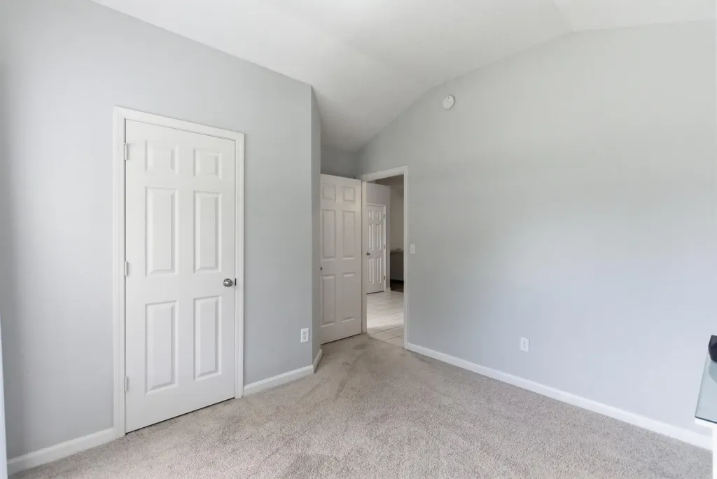 752 Rosslyns Lexington KY 40514