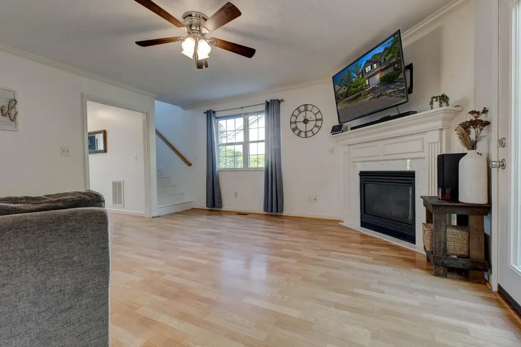 1525 Casper Court Lexington KY 40511