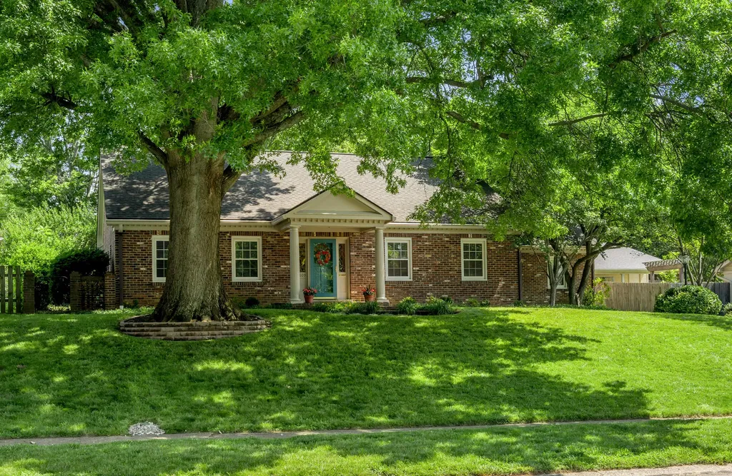 809 Raven Road Lexington KY 40502