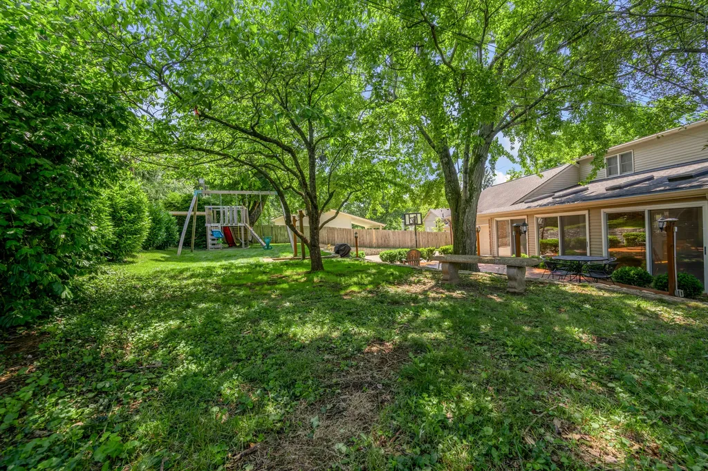 809 Raven Road Lexington KY 40502