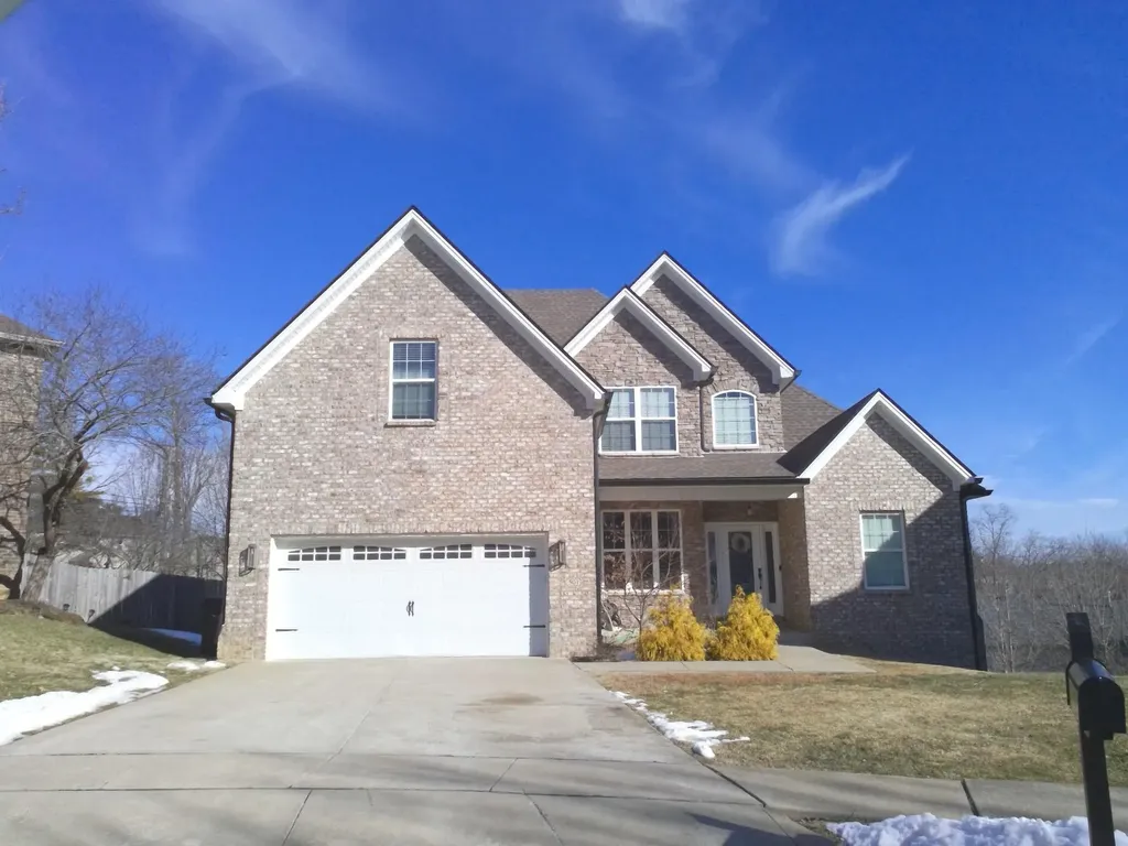501 Hawks Nest Point Lexington KY 40515