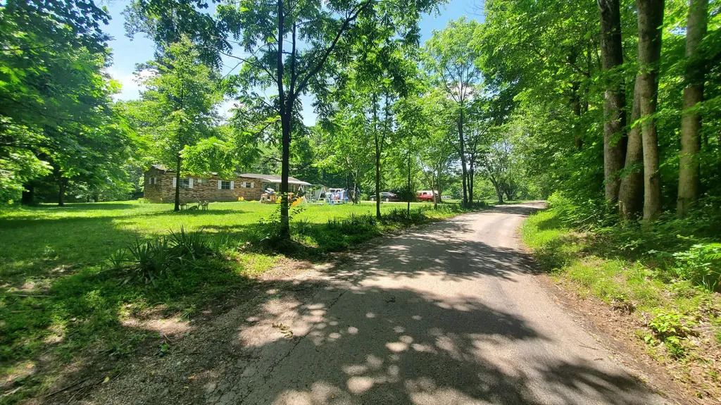 1696 Sims Ridge Road Kings Mountain KY 40442