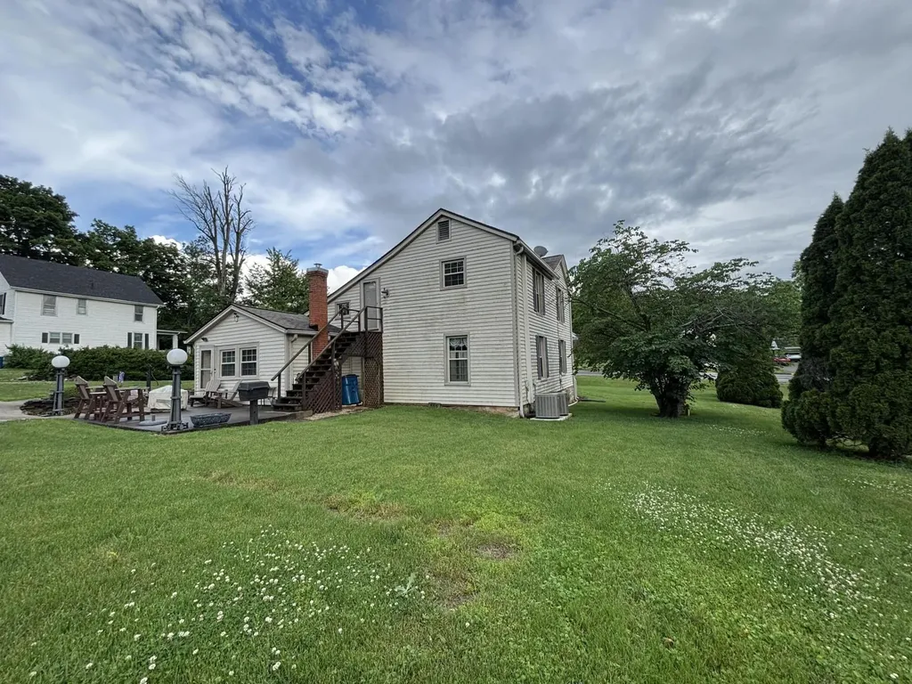 411 E 2nd Street Perryville KY 40468