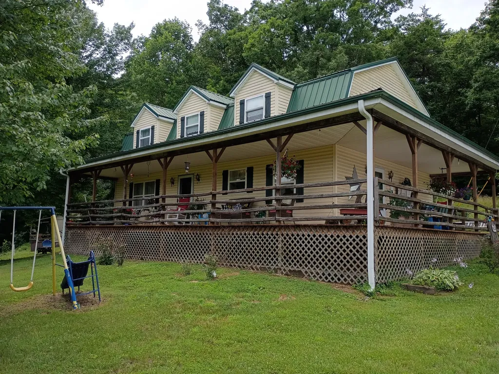 417 Clearview Drive Hustonville KY 40437