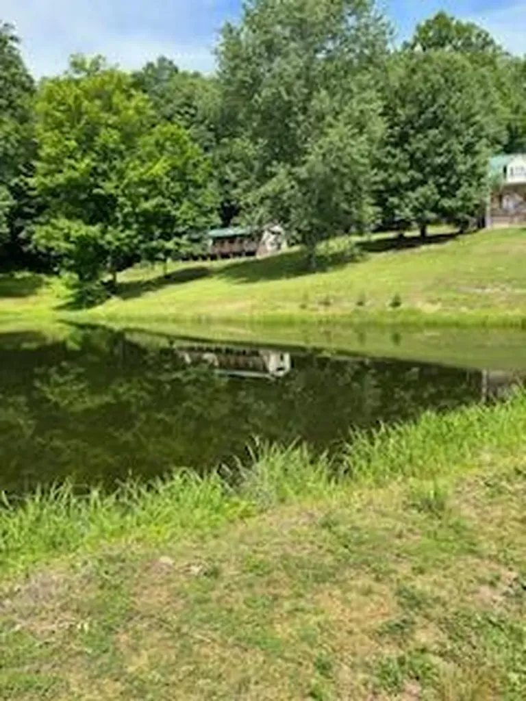 417 Clearview Drive Hustonville KY 40437