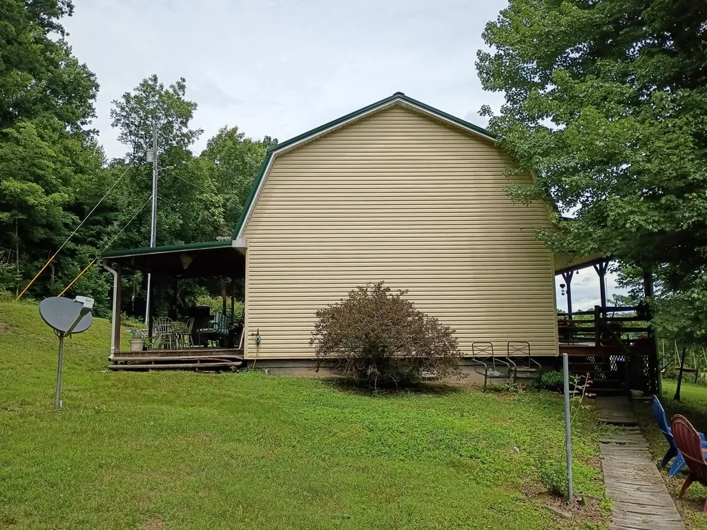 417 Clearview Drive Hustonville KY 40437