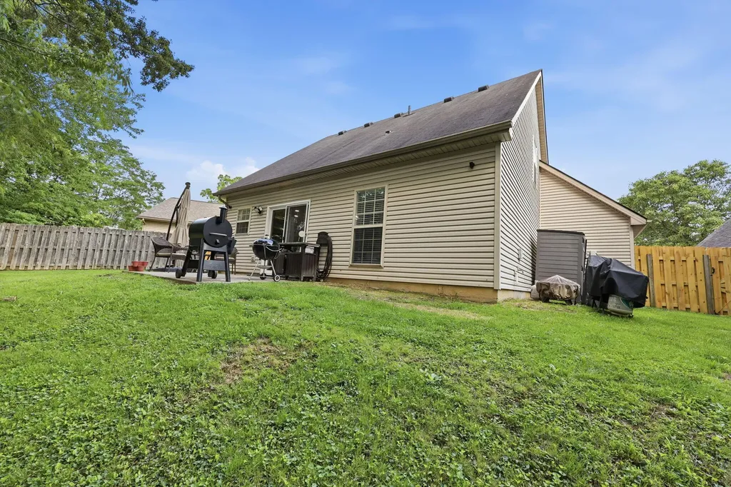 501 Rhodora Ridge Lexington KY 40517