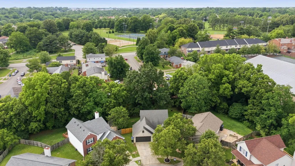 501 Rhodora Ridge Lexington KY 40517