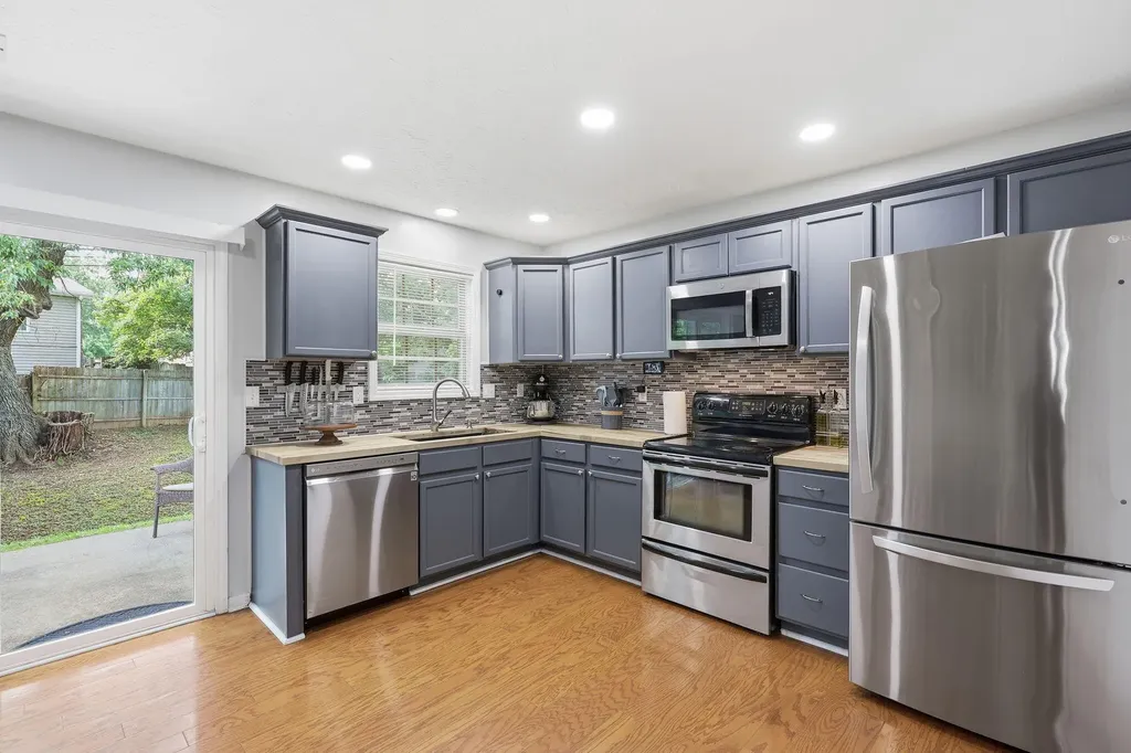 501 Rhodora Ridge Lexington KY 40517