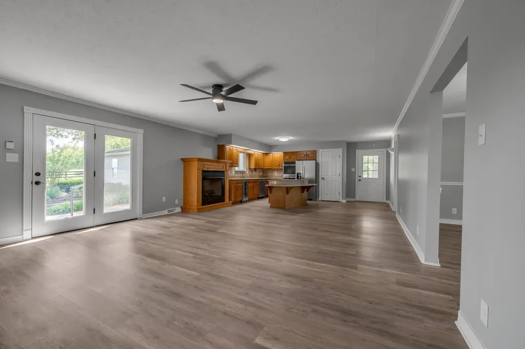 6356 Van Meter Road Winchester KY 40391