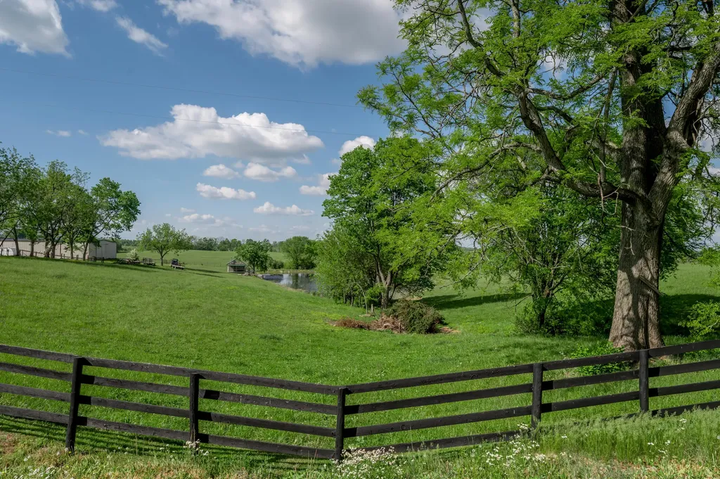 6356 Van Meter Road Winchester KY 40391