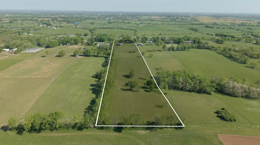6356 Van Meter Road Winchester KY 40391