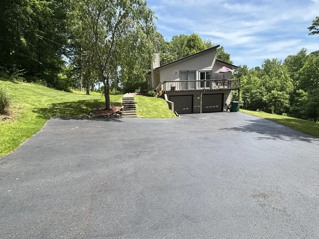 251 Old State Road London KY 40744