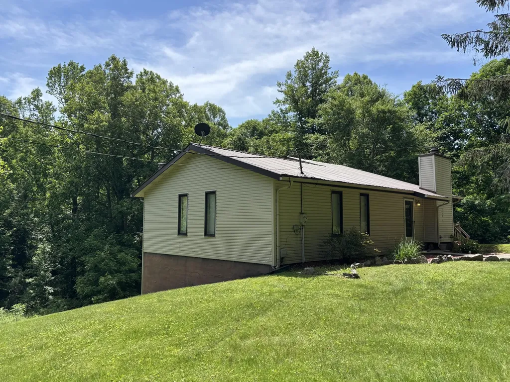251 Old State Road London KY 40744