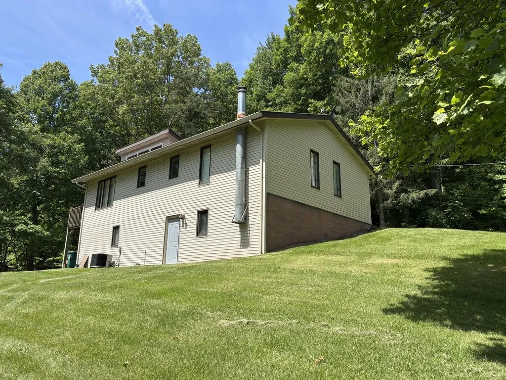 251 Old State Road London KY 40744