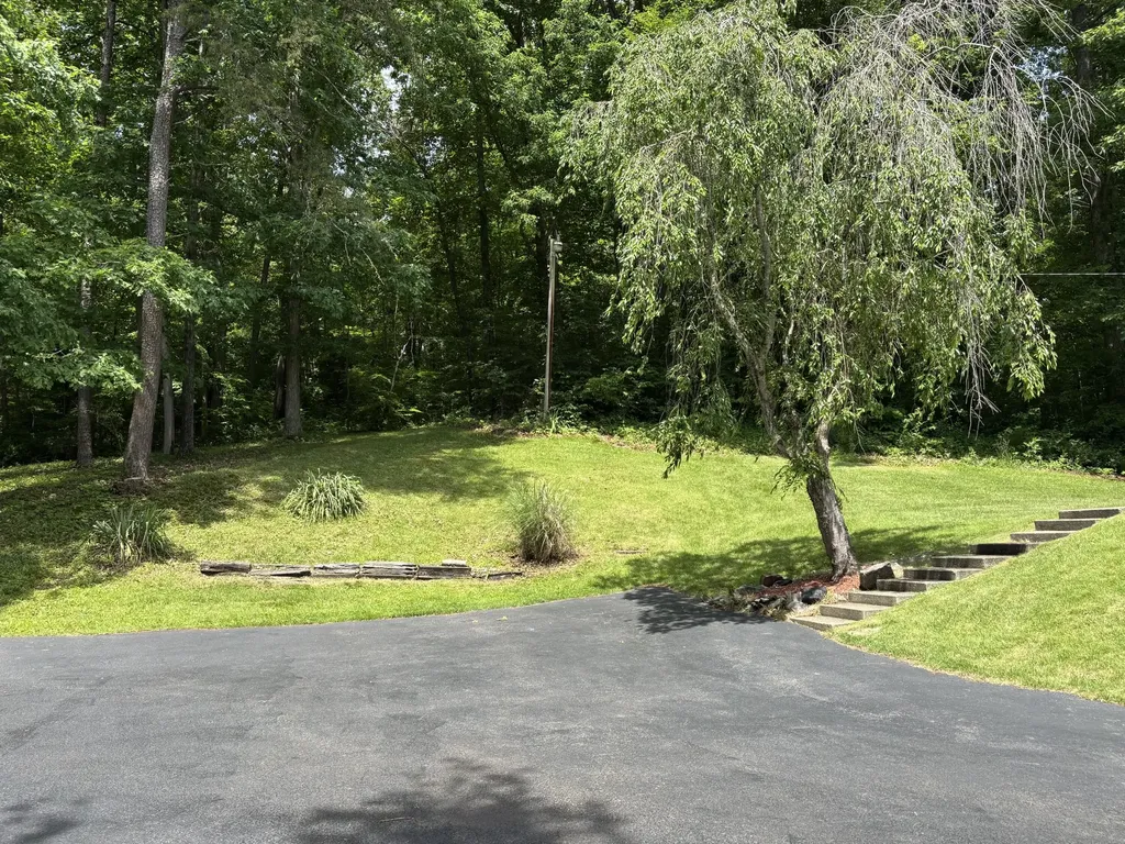251 Old State Road London KY 40744