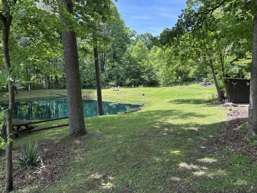 251 Old State Road London KY 40744
