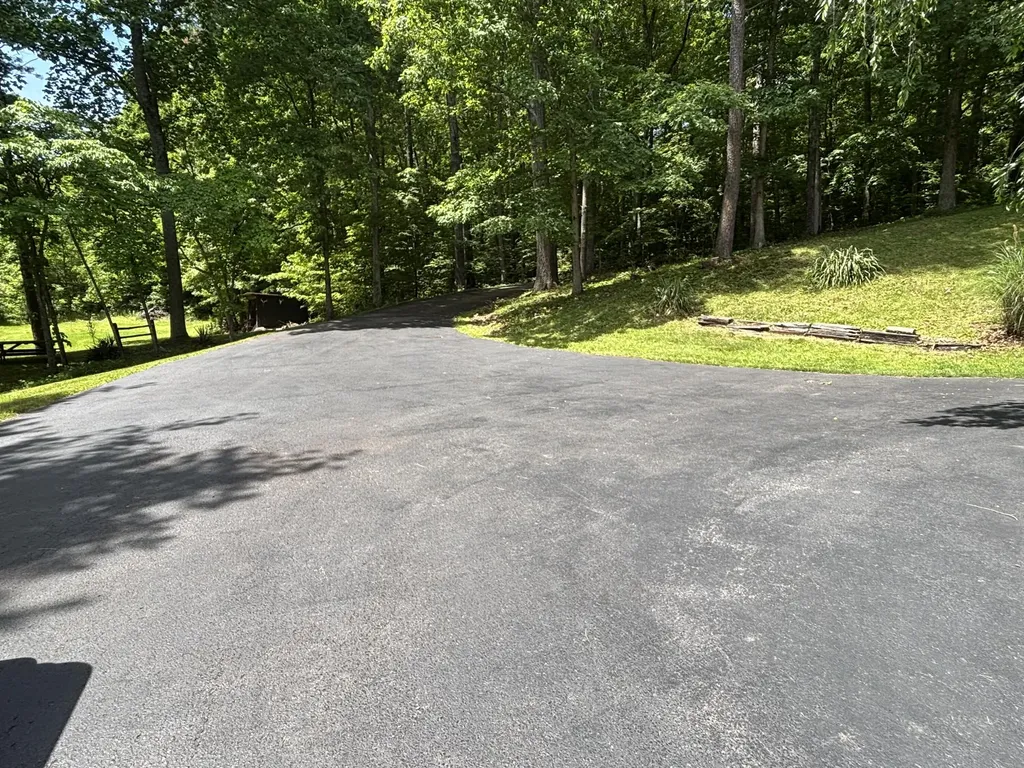 251 Old State Road London KY 40744
