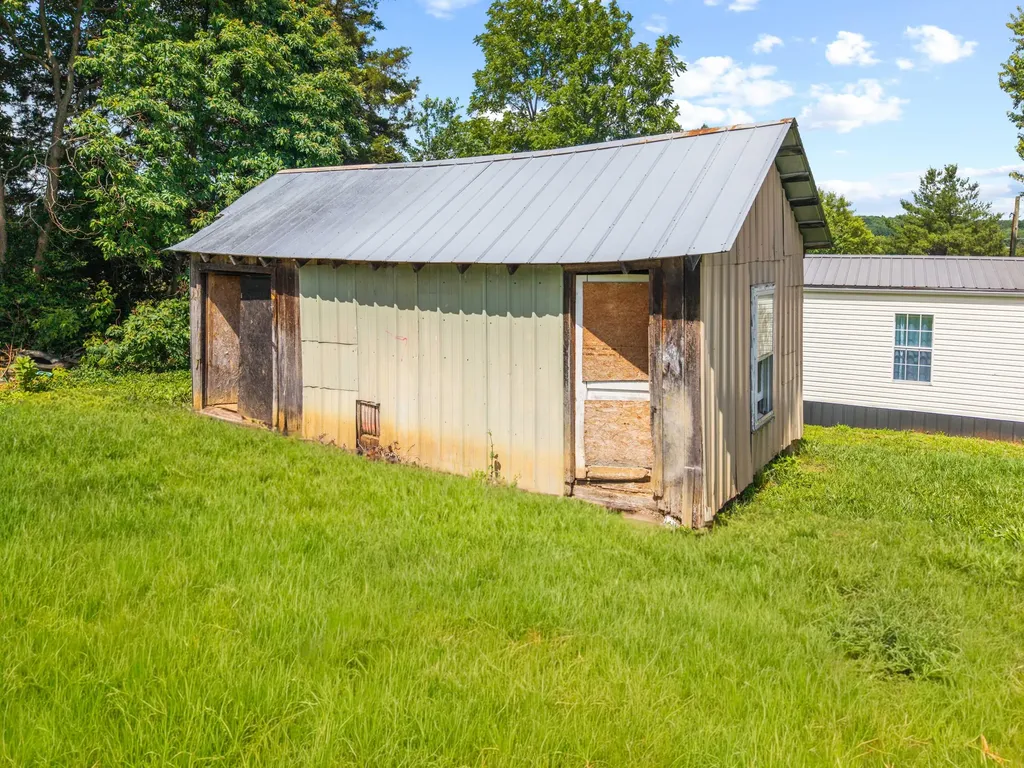 154 Trueblood Road Monticello KY 42633