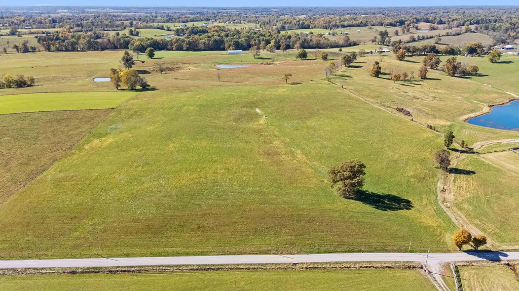 3594 Long Lick Pike Stamping Ground KY 40379